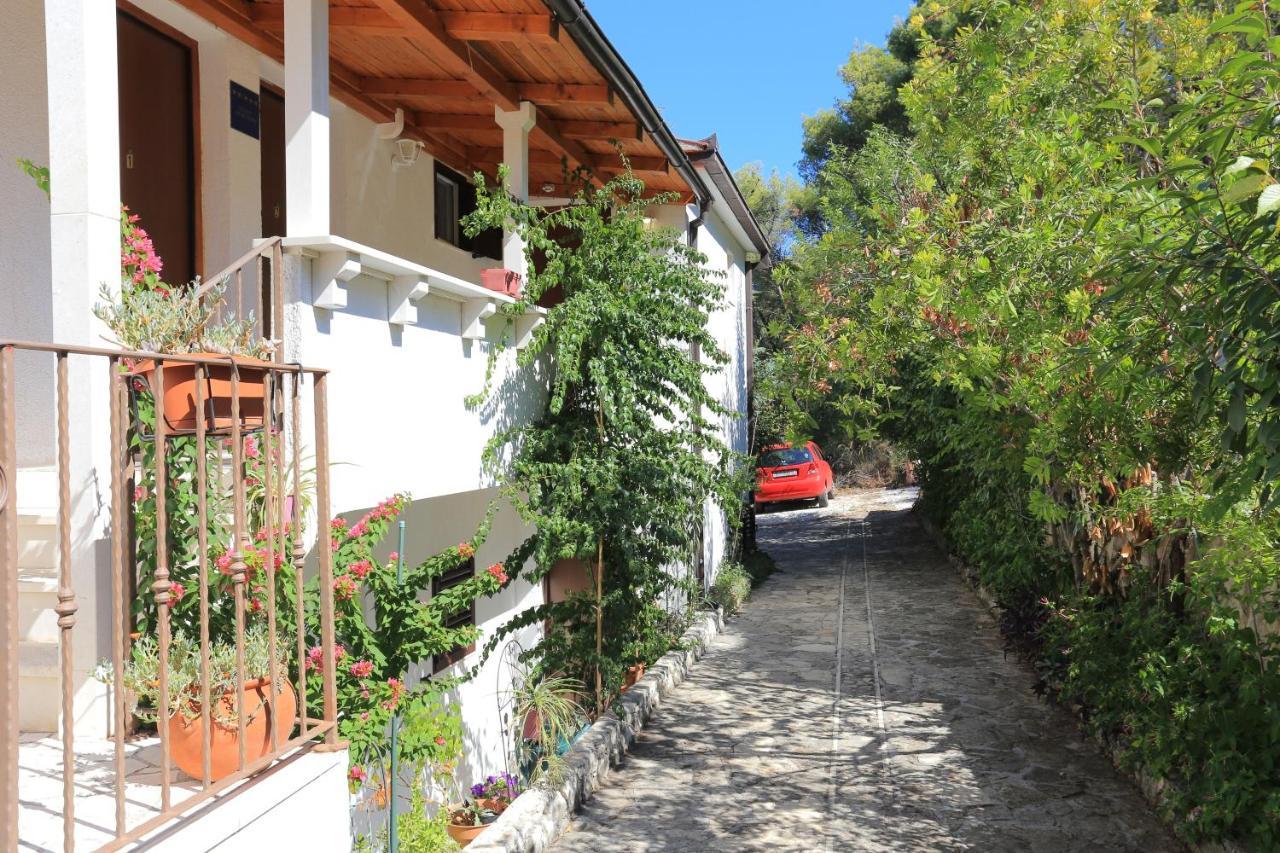 Apartments By The Sea Okrug Donji, Ciovo - 12502 Okrug Gornji Extérieur photo