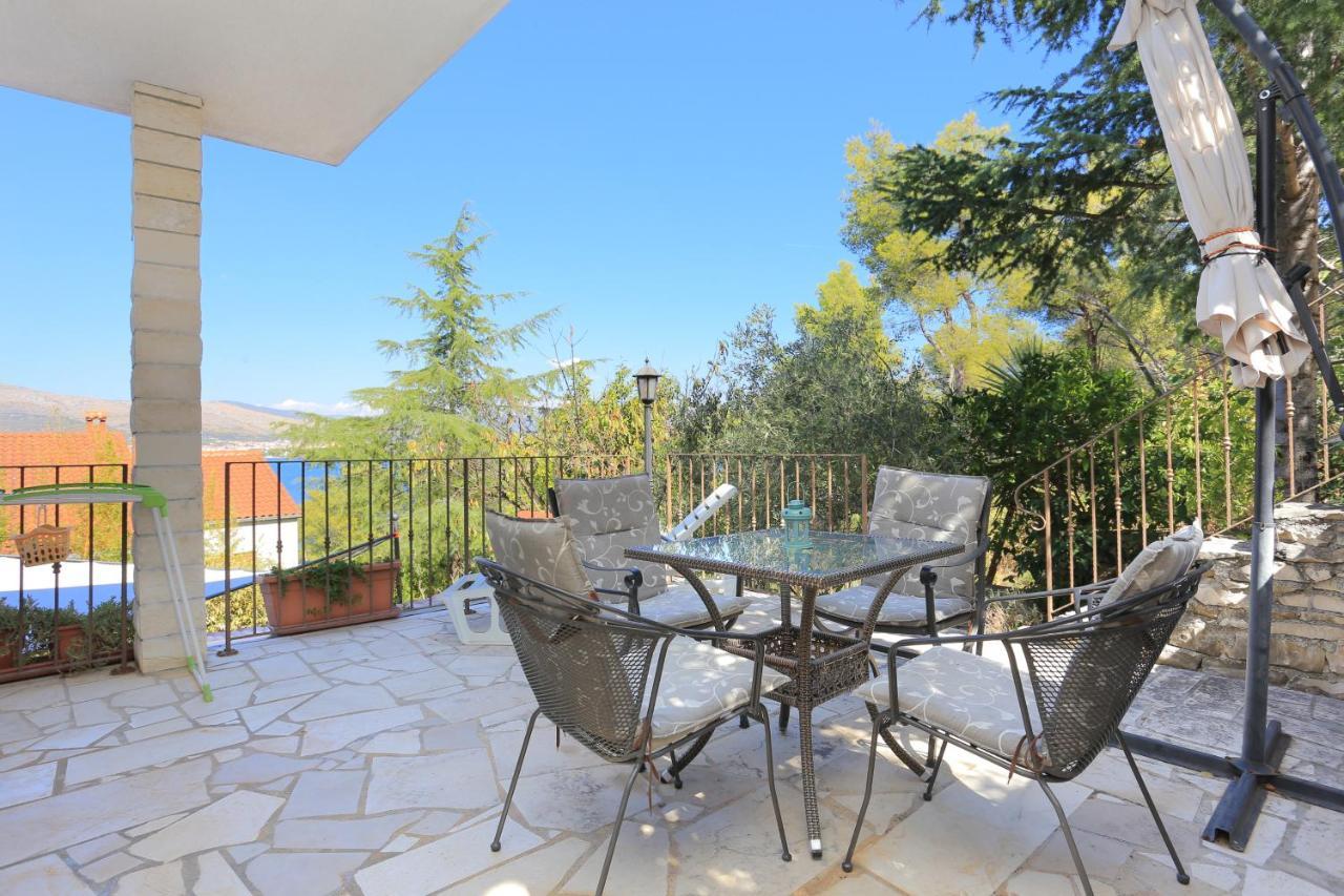 Apartments By The Sea Okrug Donji, Ciovo - 12502 Okrug Gornji Extérieur photo