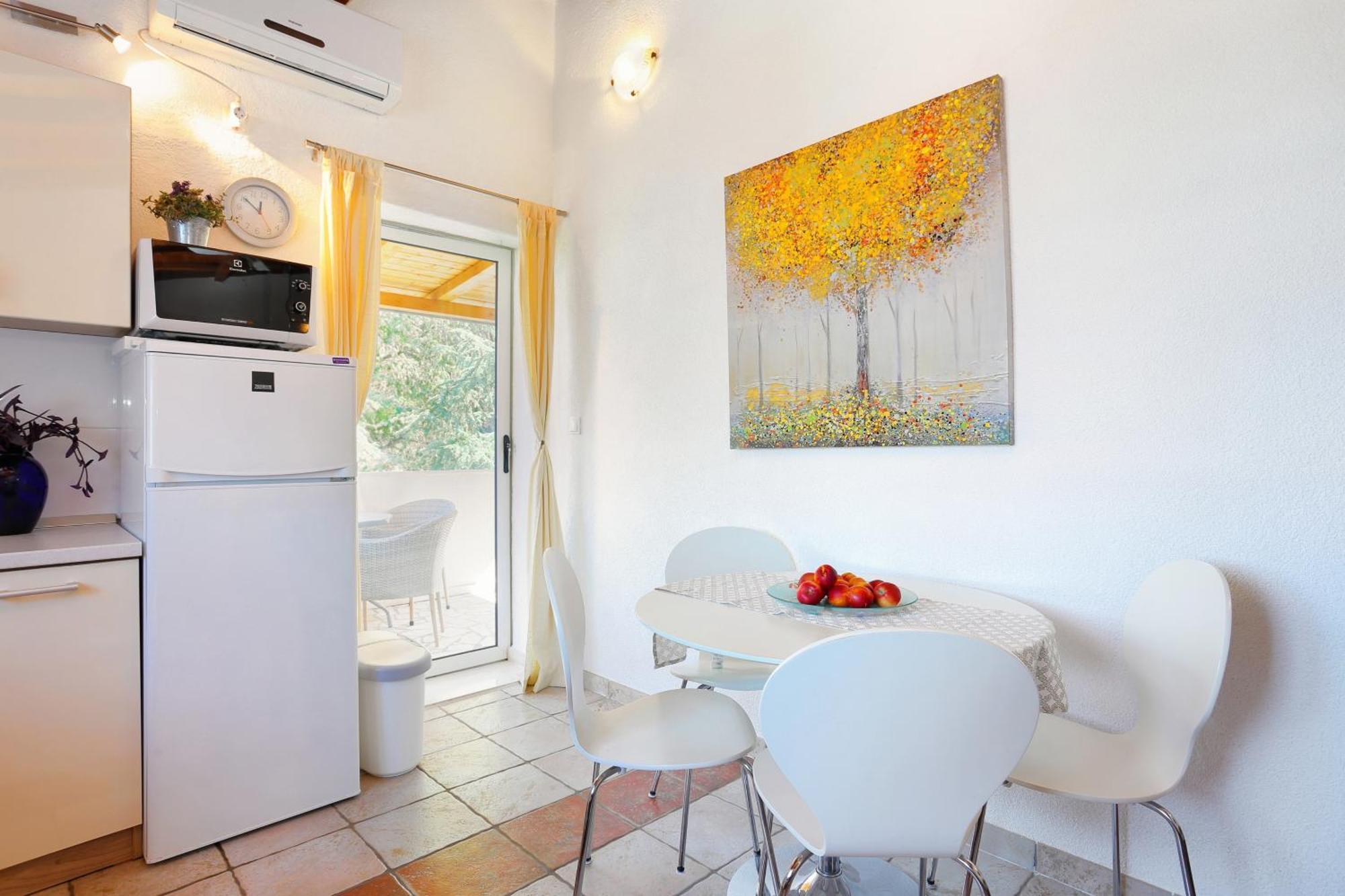 Apartments By The Sea Okrug Donji, Ciovo - 12502 Okrug Gornji Chambre photo